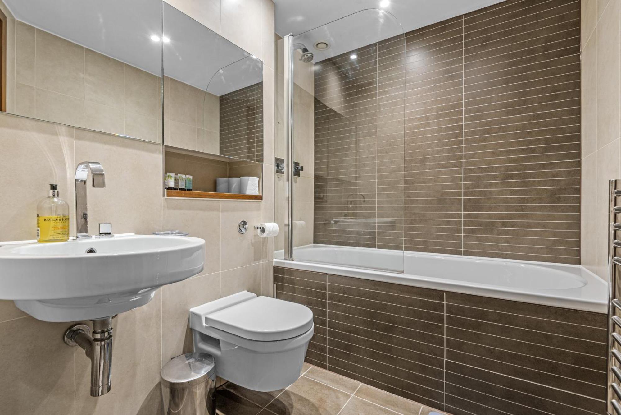 Londwell, Chelsea Living, Central Flat With Balcony London Exterior foto